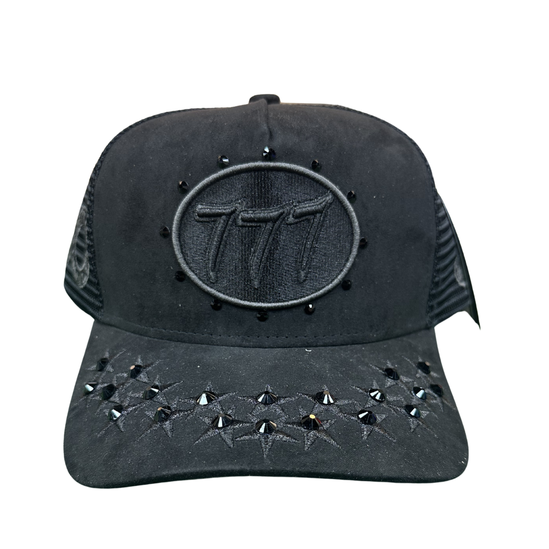 "777" HAT B
