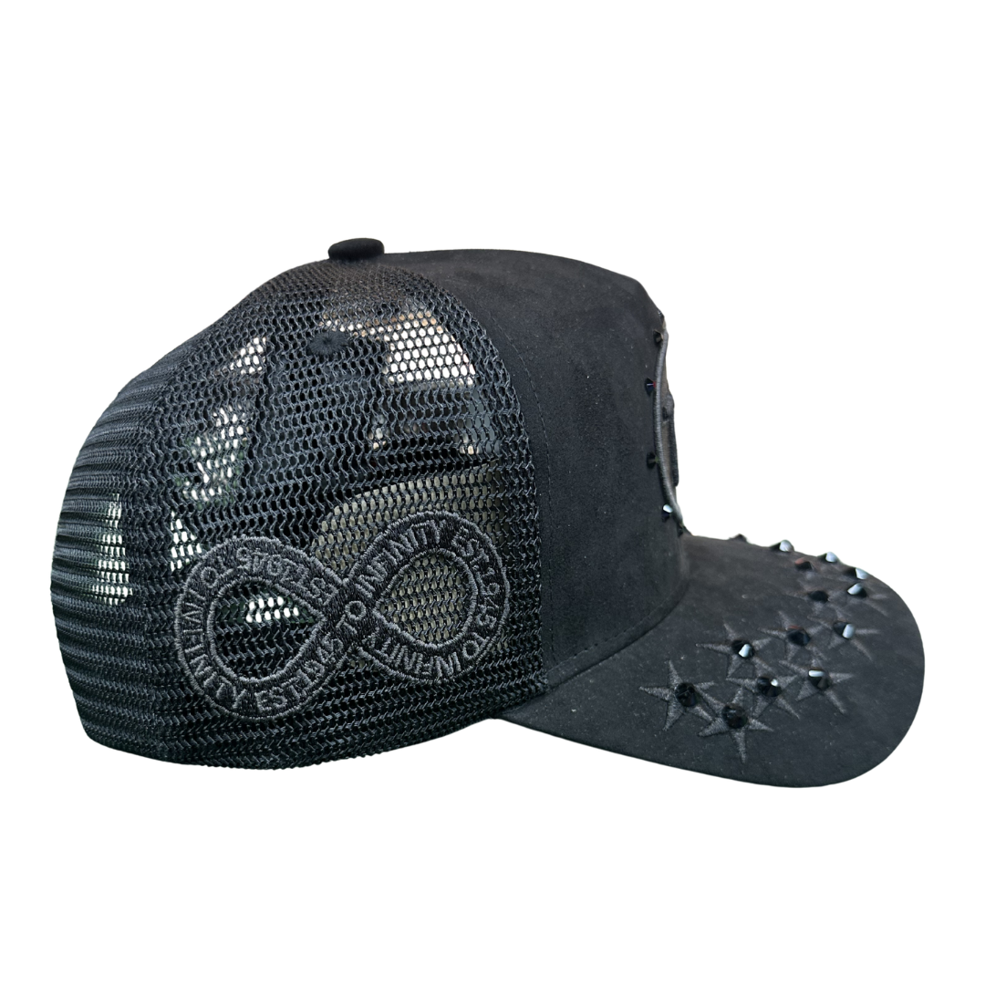 "777" HAT B