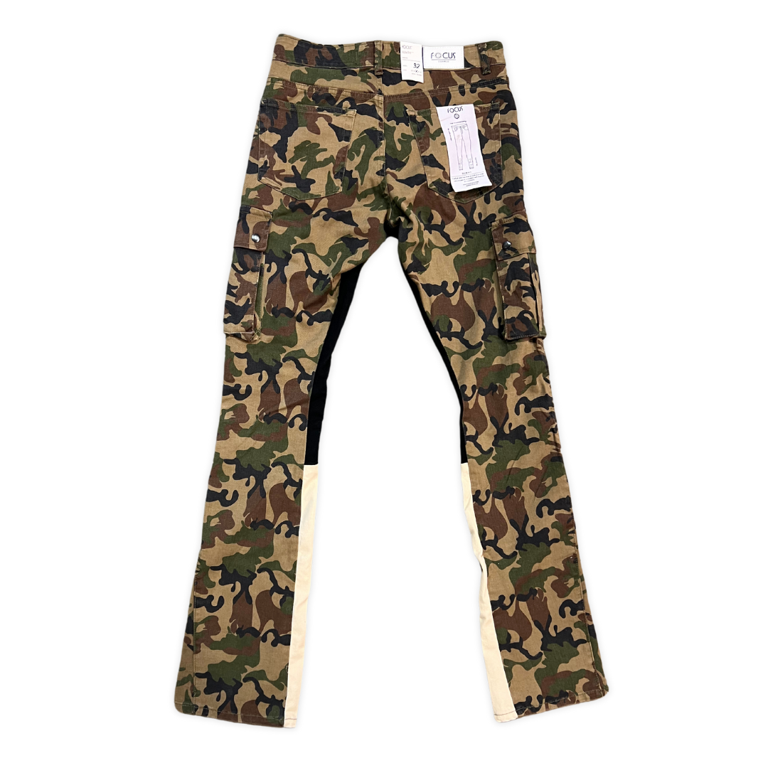 Focus Cargo Stacked Denim - Camo cargo stacked jeans, alternate angle, men's streetwear