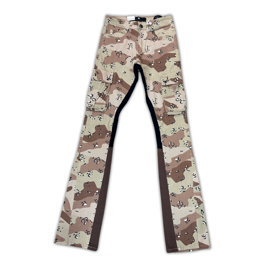 Focus Cargo Stacked Denim - Sand cargo stacked jeans, front view, men's streetwear