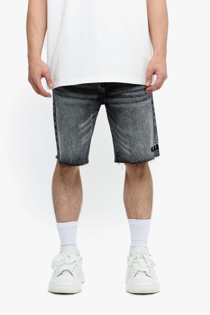 VALA "Mr. Shorts"